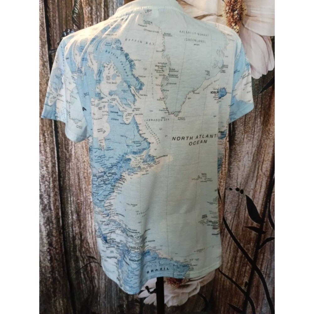 Exclusive Tee North Atlantic Ocean," "Brazil," and "Labrador Sea" - Picture 3 of 6